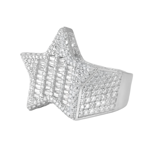 6050 Star Motif Moissanite Ring – Round & Baguette VVS Clarity