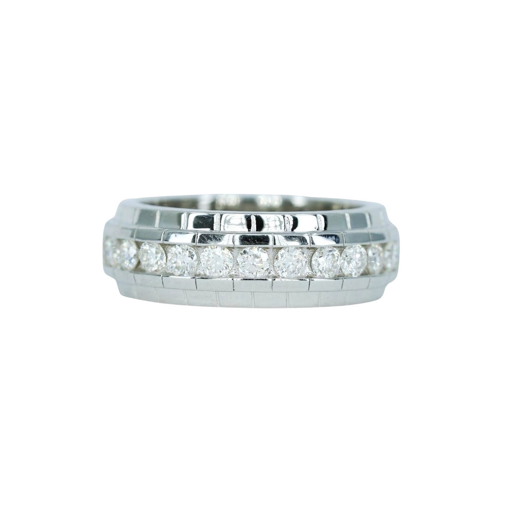 7765 Men's Round-Cut VVS Moissanite Ring